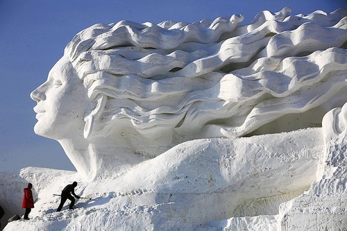 Photo:  Snow Sculpture